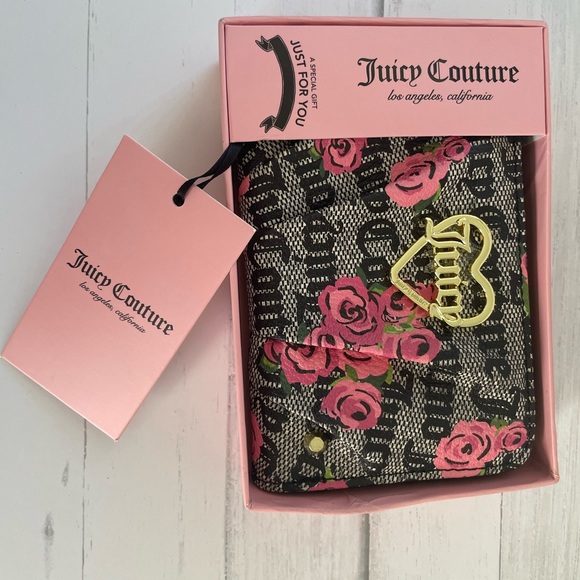 Juicy Couture Black Beige Blooms Zip Around NWT Great 🎁 - Picture 5 of 9